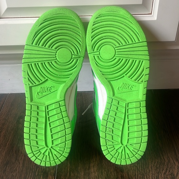 Like New! Nike Dinks - Picture 6 of 8